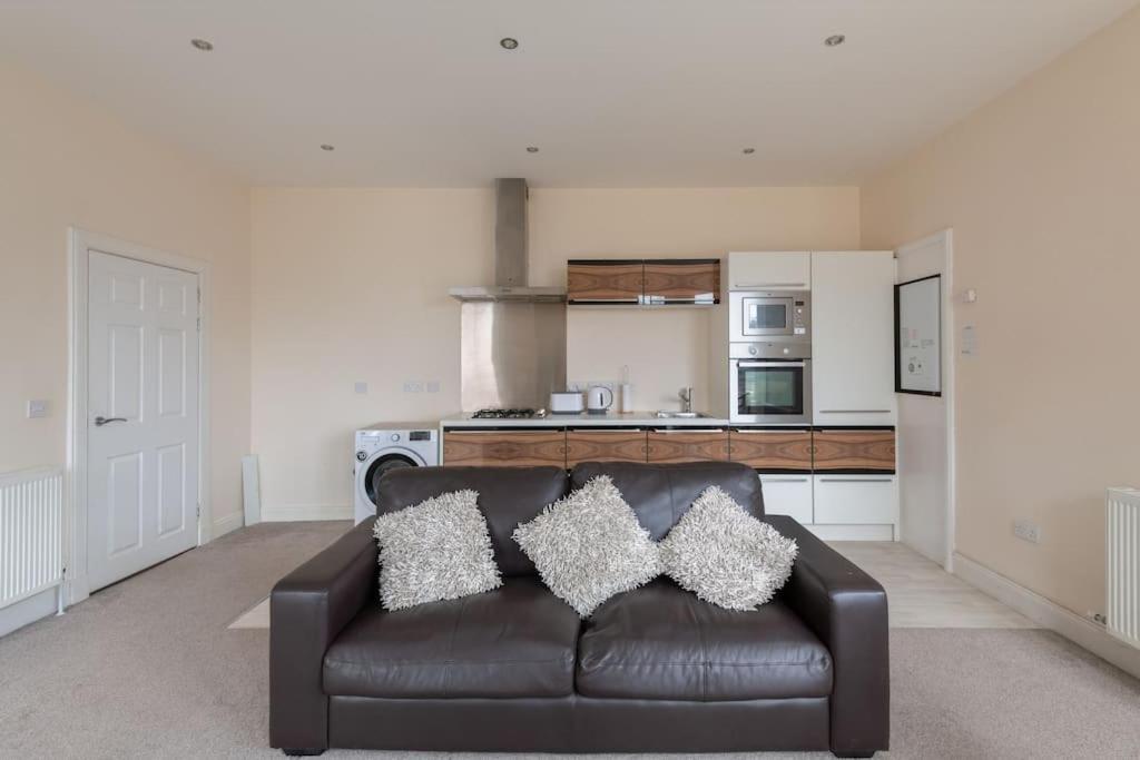 Castlebank House Flats, Dingwall Dış mekan fotoğraf